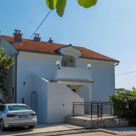 Laurus Novi Vinodolski