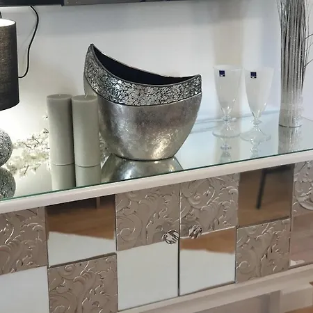 Laurus * Novi Vinodolski