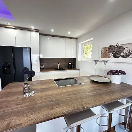 Apartment Laurus