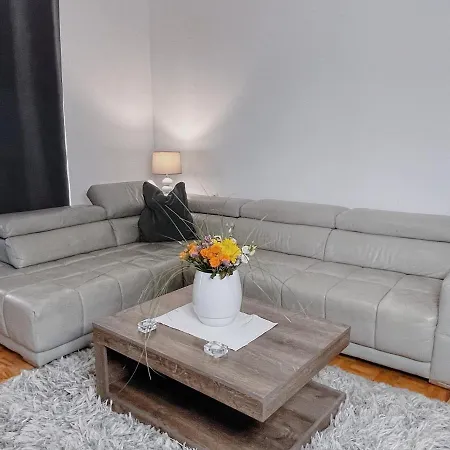 Apartment Laurus