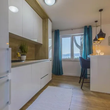 Apartment Laurus Novi Vinodolski