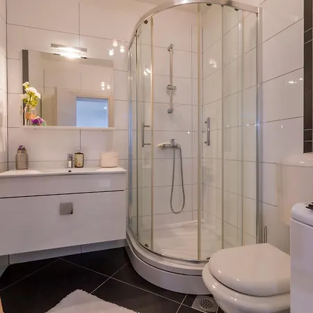 Apartment Laurus Novi Vinodolski