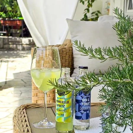Laurus Apartment Novi Vinodolski
